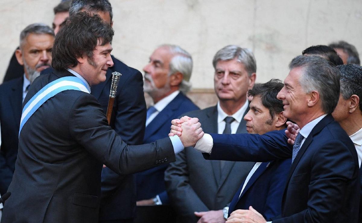 Macri a Milei: «Estoy dispuesto a conformar un equipo con quien vos dispongas»