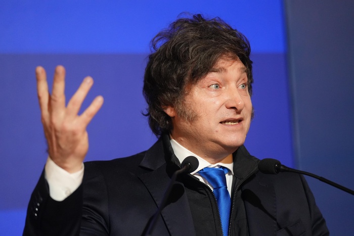 Javier Milei se comparó con la Alianza cuando alardeó de su plan de reforma laboral en Córdoba